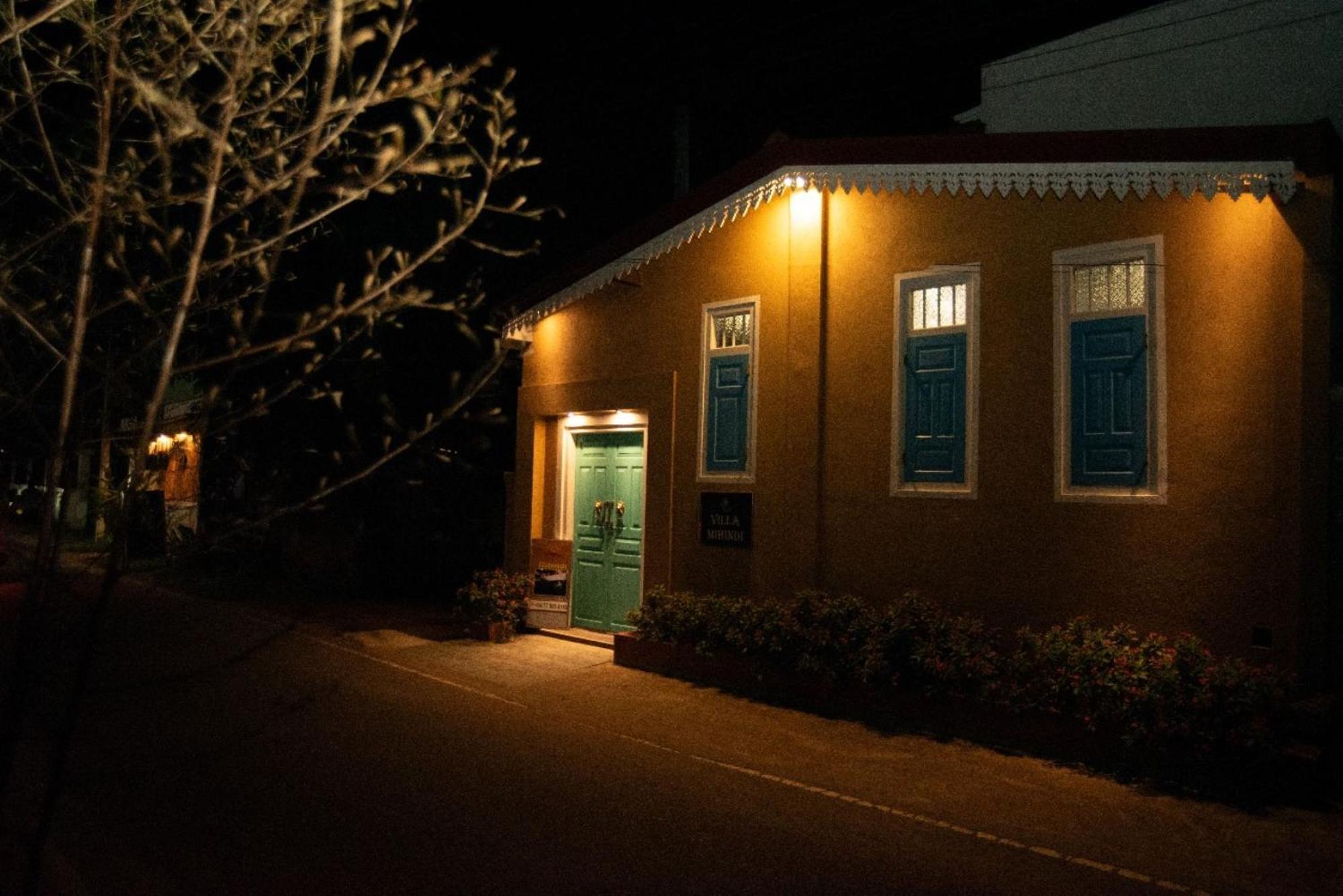 Villa Mihindi Hikkaduwa Exteriör bild