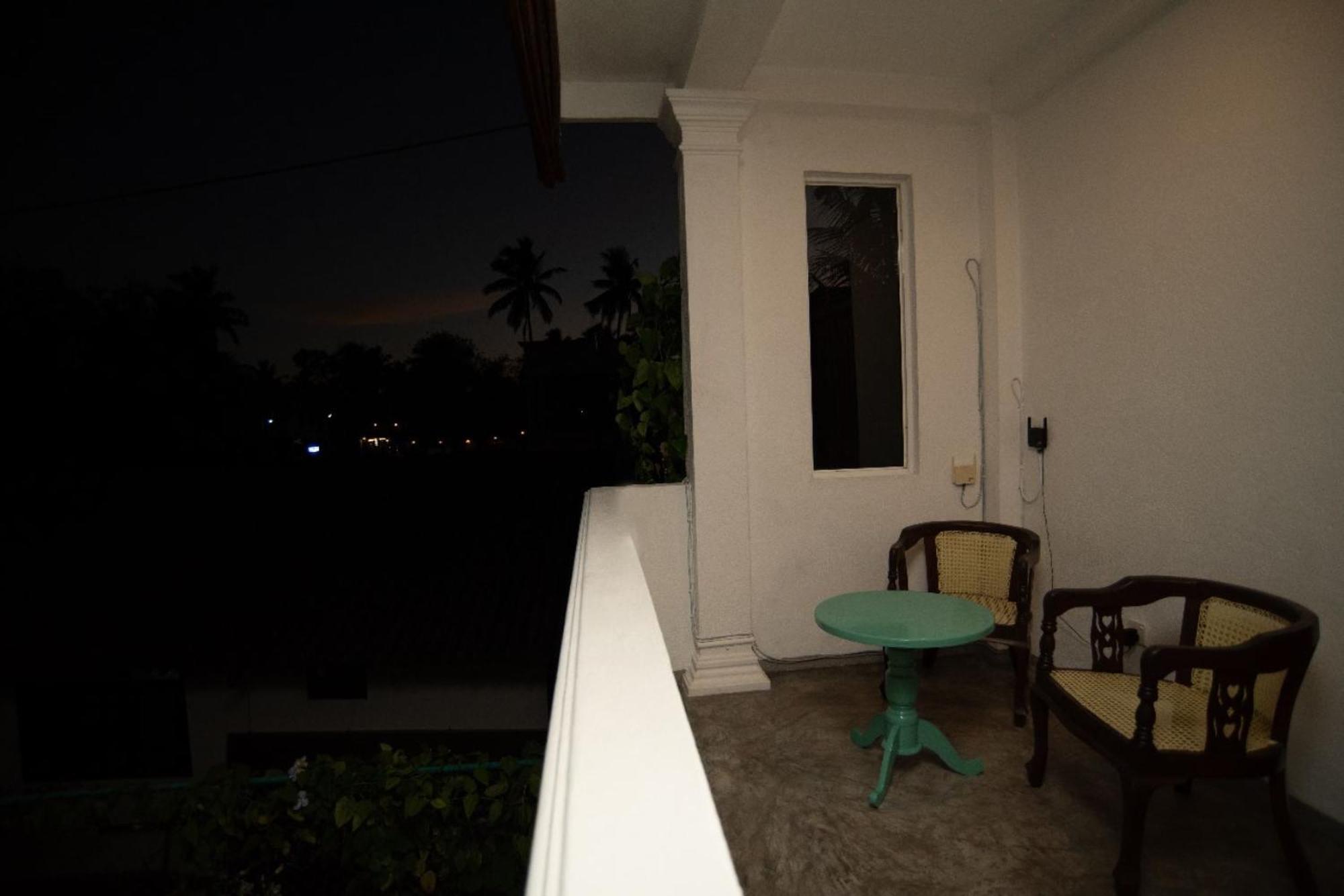 Villa Mihindi Hikkaduwa Exteriör bild